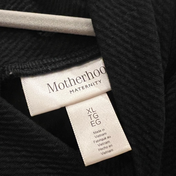Motherhood Maternity long sleeve black top - Picture 2 of 5